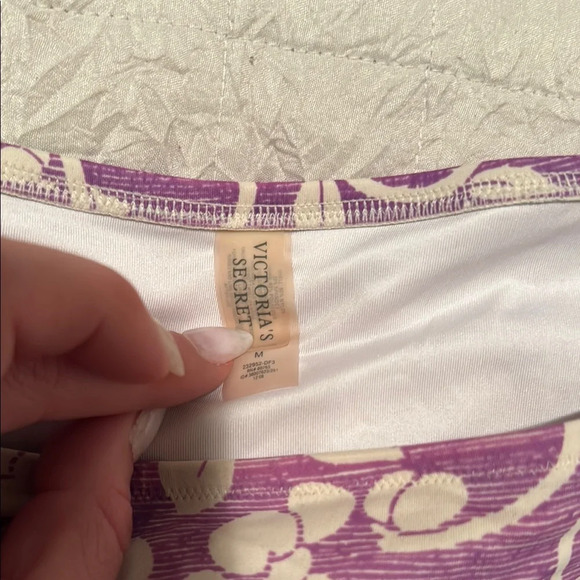 Victoria's Secret Purple and White Floral Bikini - Picture 2 of 3